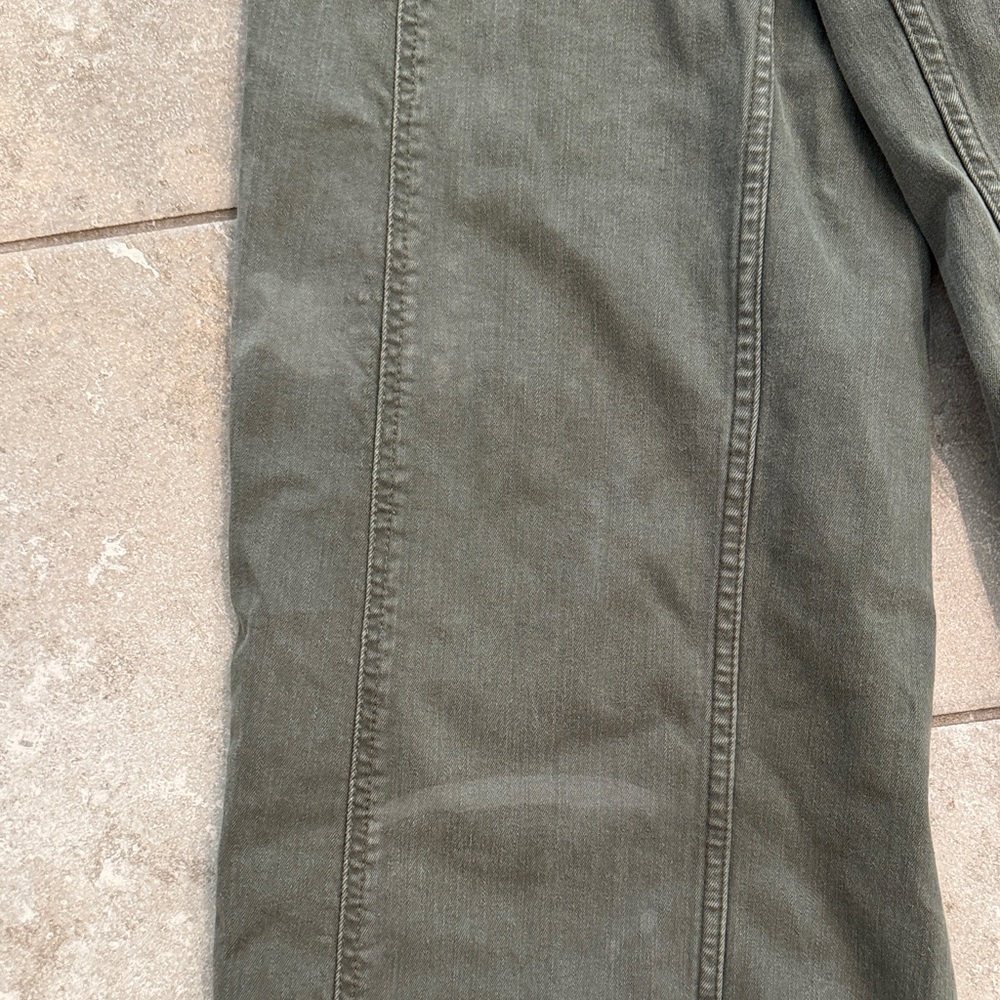 WE THE FREE Olive Green Utility Wide Leg Pants Sz 27 - Picture 3 of 5